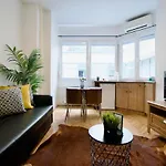 Standard Apartment by Hi5 - Petőfi 12