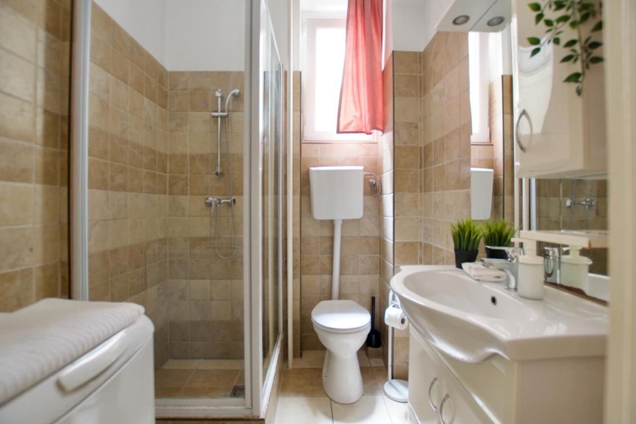 Standard By Hi5 - Petőfi 12 Apartman *